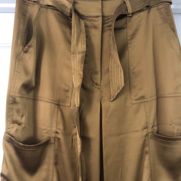 White House Black market gold woman pants - Picture 3 of 16